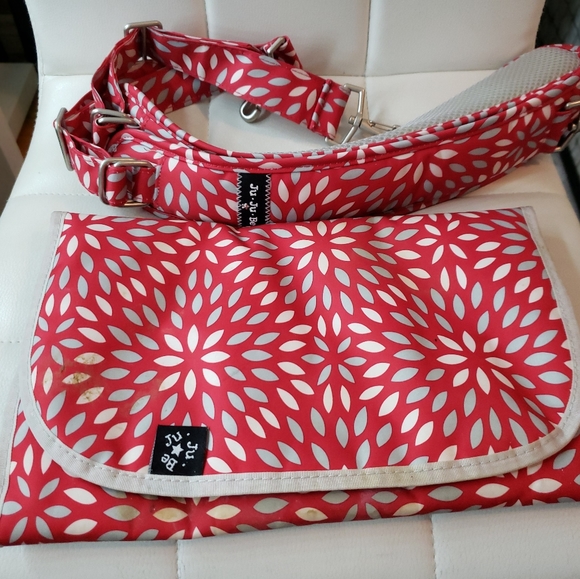 Ju-Ju-Be B.F.F diaper bag - Picture 2 of 5